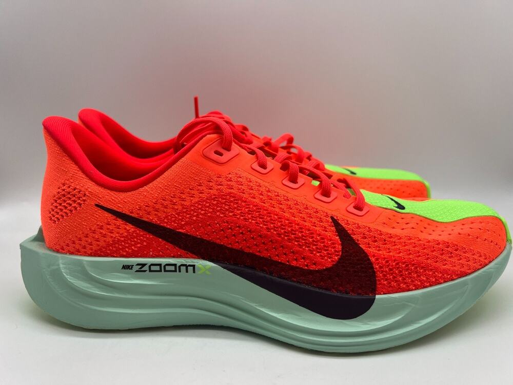 Nike ZoomX Pegasus Plus Bright Crimson Women's Size 10 FQ7262-600 New